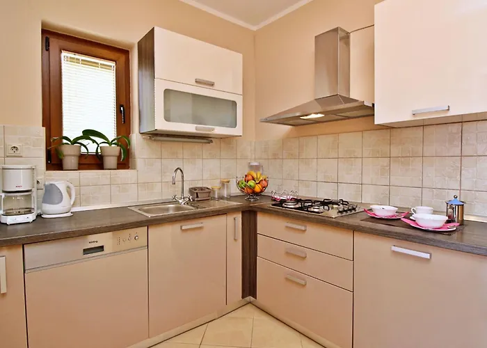 Apartamento Ivanka By Interhome